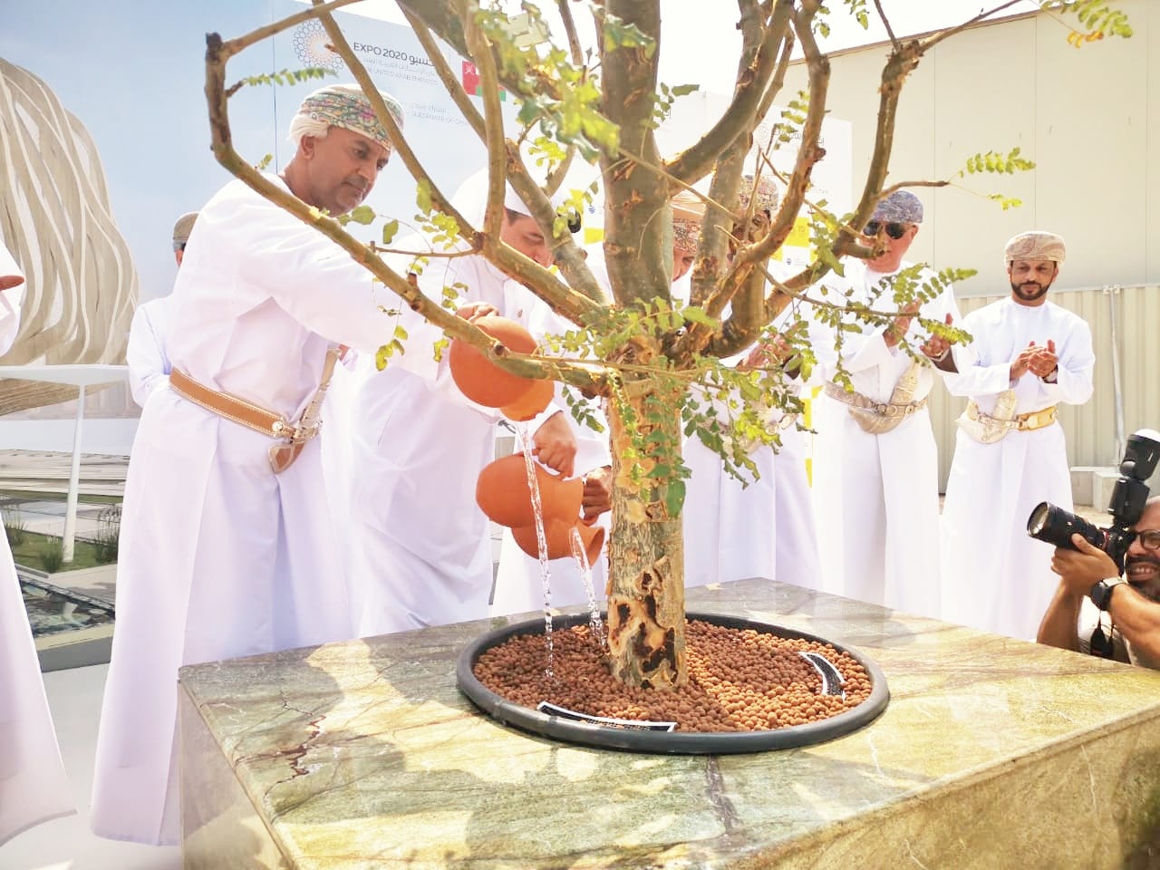 L’inizio del viaggio dell’incenso a Dubai: il Padiglione dell’Oman inaugurato ufficialmente