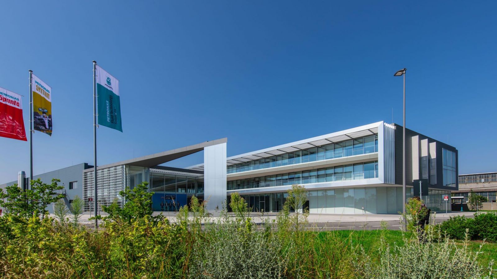Petronas HQ – Trasparency and Dynamism