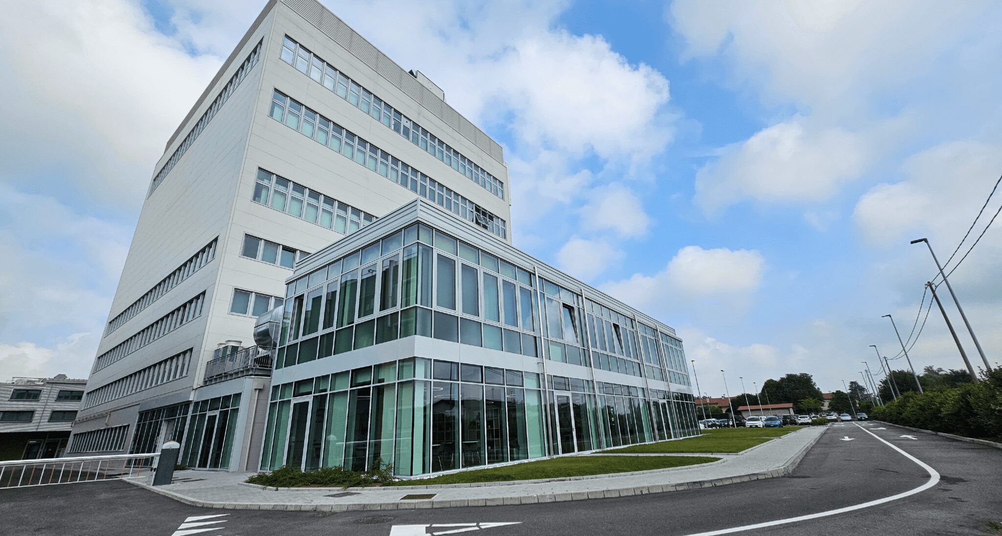 Expansion of the Stevanato Group headquarters with a new production building and new office building