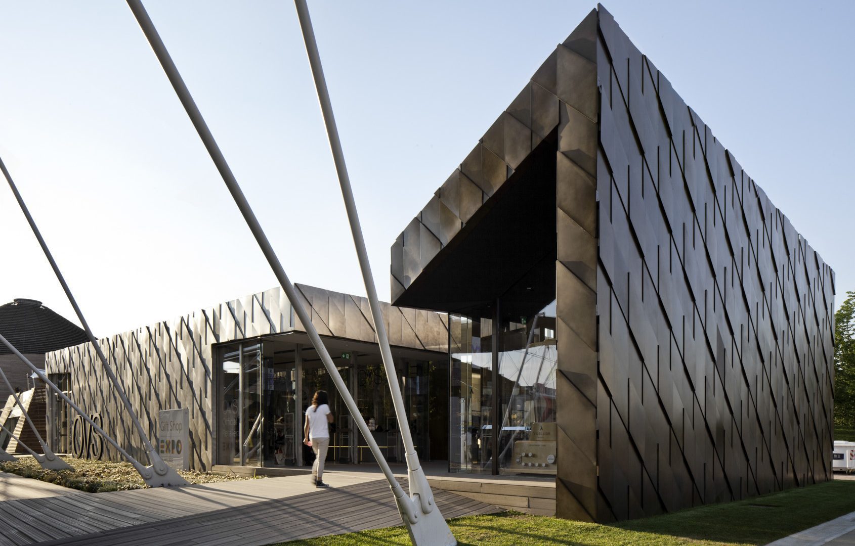 Coin-OVS Pavilion “Expo Milano 2015”